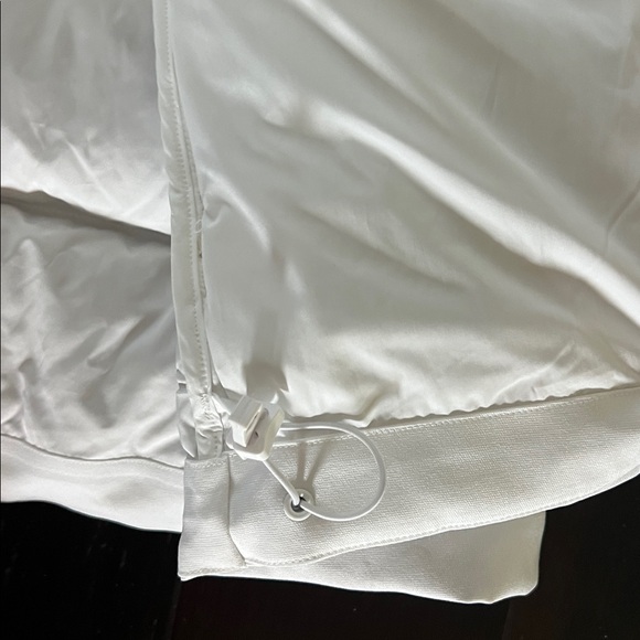 Lululemon NWT Wunder White Puffer Jacket XL - Picture 4 of 14